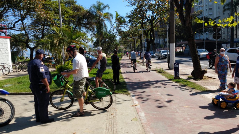 Projeto prevê multas de até R$ 10 mil para quem participar e organizar aglomerações em Santos, SP